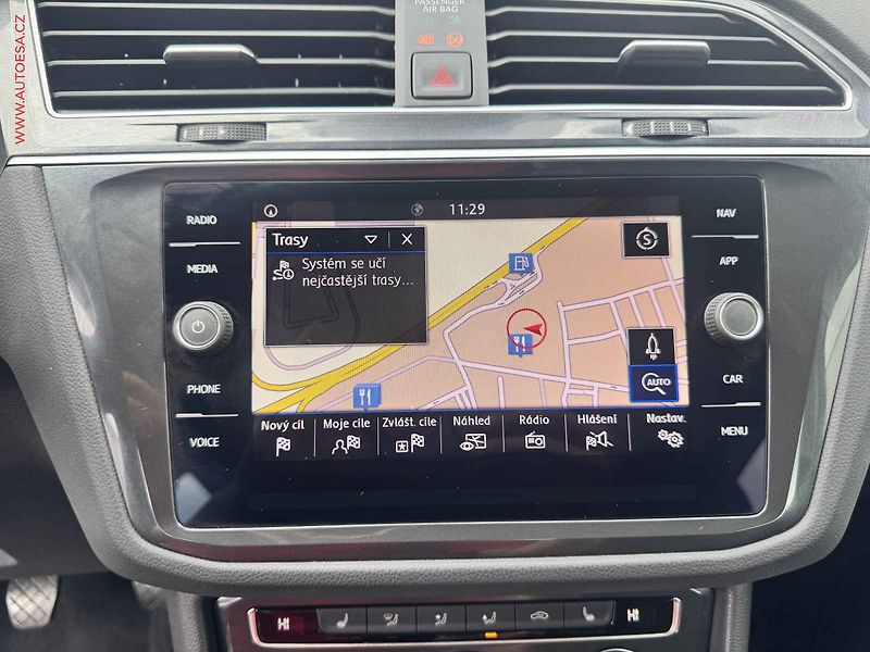 Volkswagen Tiguan (2020) 1.5 TSi, Trendline, LED, +ALU - fotka 11 z 17