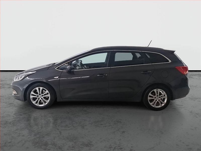 Kia Ceed (2013) 1.6 GDI, Navi, Tempomat - fotka 3 z 16