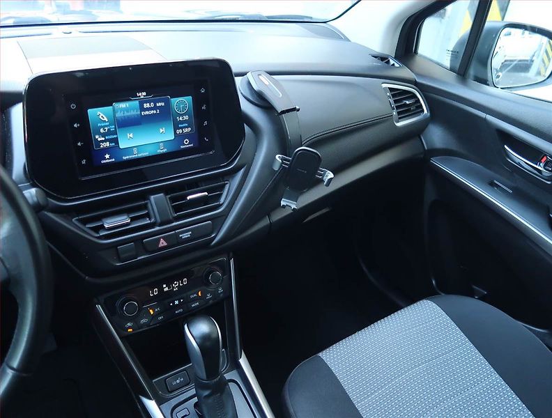 Suzuki SX4 S-Cross (2022) GL+ 1.4 BoosterJet - fotka 8 z 17