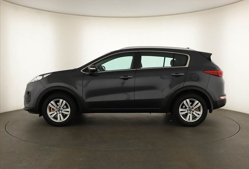 Kia Sportage (2016) 1.6 GDI, Navi, Tempomat - fotka 3 z 20