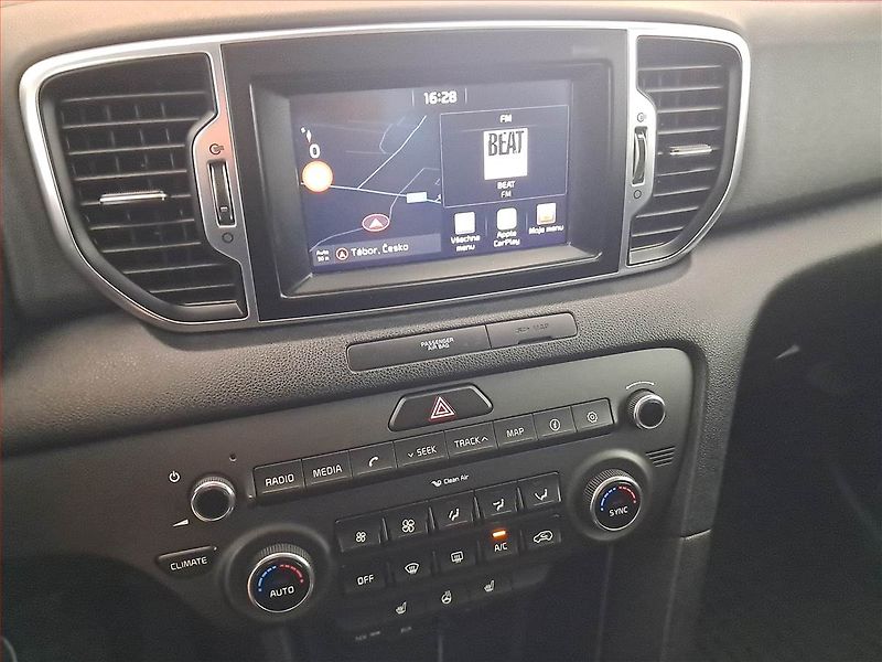 Kia Sportage (2017) 1.7 CRDi, Navi, Tempomat - fotka 12 z 20