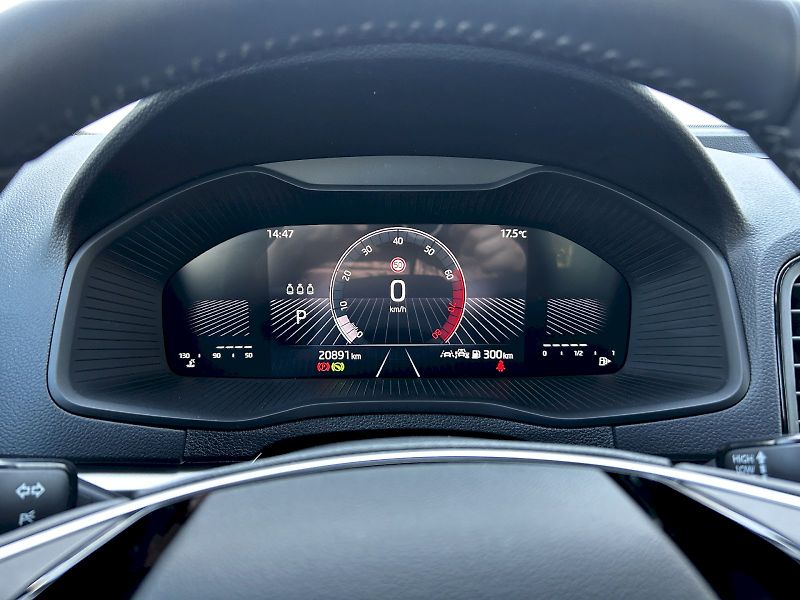 Škoda Karoq (2025) 1.5 TSI 110kW DSG Selection Va - fotka 10 z 34