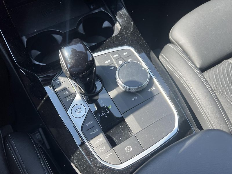 BMW X3 30e M Sport xDrive Laser - fotka 17 z 17