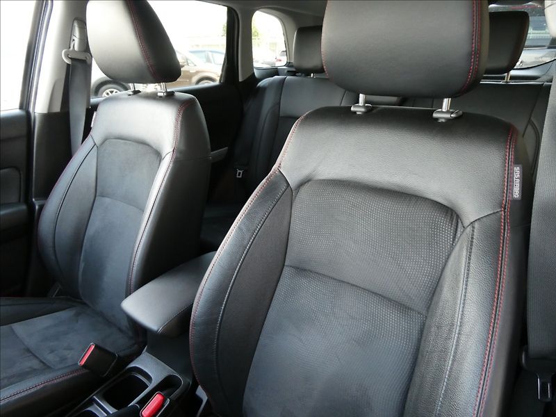 Suzuki Vitara 1,4 T 103kW 4x4 automat,závěs - fotka 17 z 49