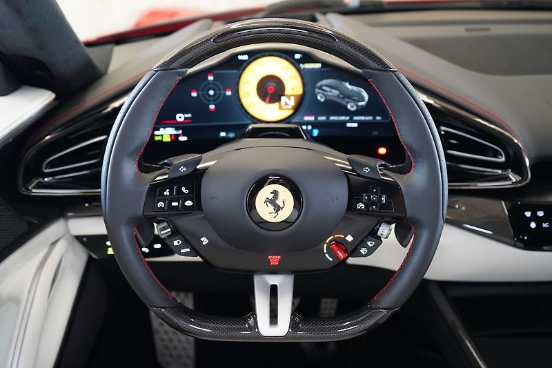 Ferrari Purosangue Lift, Karbon, Pano, Masáž - fotka 29 z 50