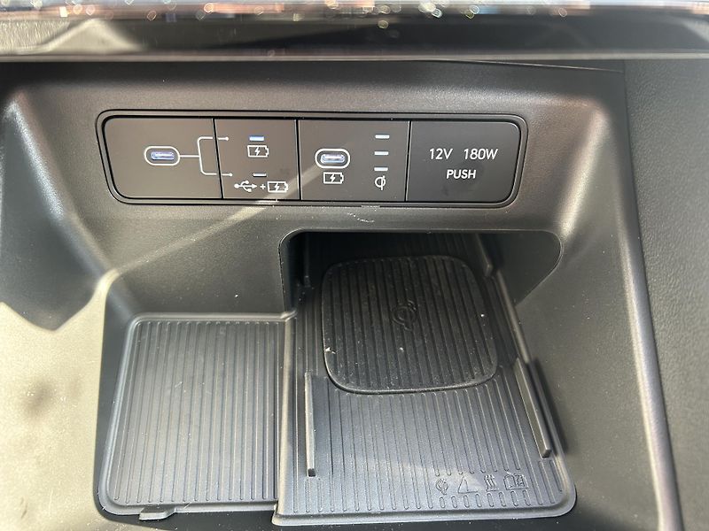 Hyundai Tucson 4×2 110 kW DCT GO CZECH PLUS! - fotka 29 z 31