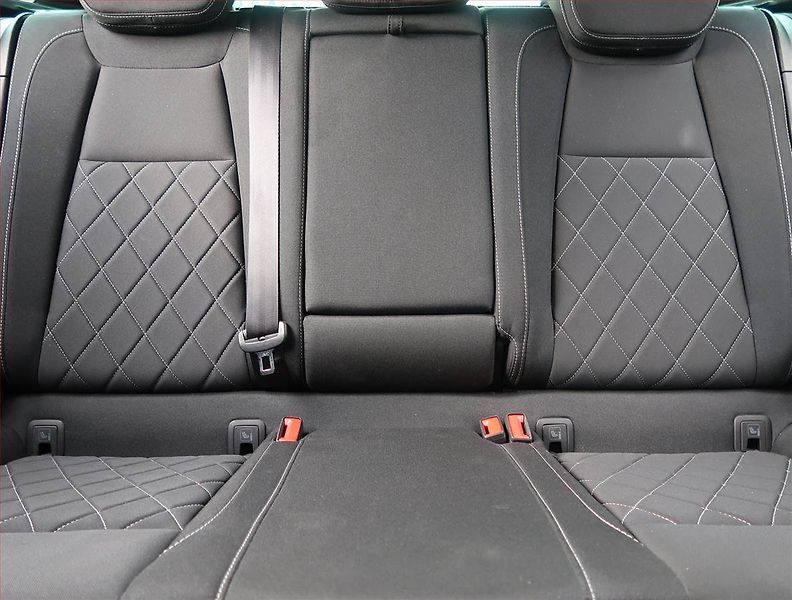 Škoda Karoq (2022) Sportline 2.0 TDI - fotka 10 z 20