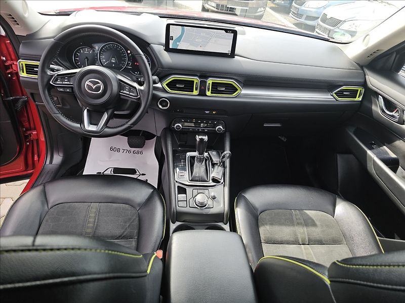 Mazda CX-5 2,5 L SKYACTIV G SOUL RED 6AT - fotka 24 z 44