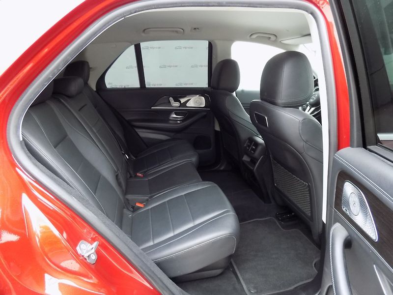 Mercedes-Benz GLE (2019) 300d/4-Matic/Full-Led/ - fotka 20 z 48