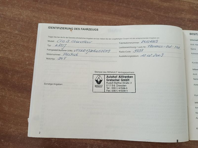 Renault Clio 1.2 i Grandtour Authentique - fotka 21 z 23