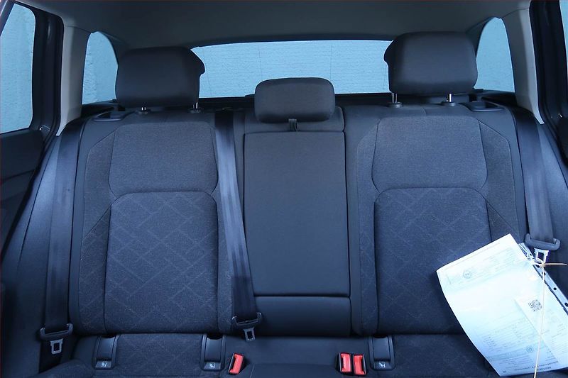 Volkswagen Golf (2022) Life 2.0 TDI, Automat - fotka 10 z 25