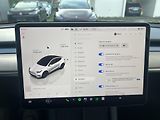 Tesla Model Y ZAMLUVENO ! TZ 94,1% - náhled 32