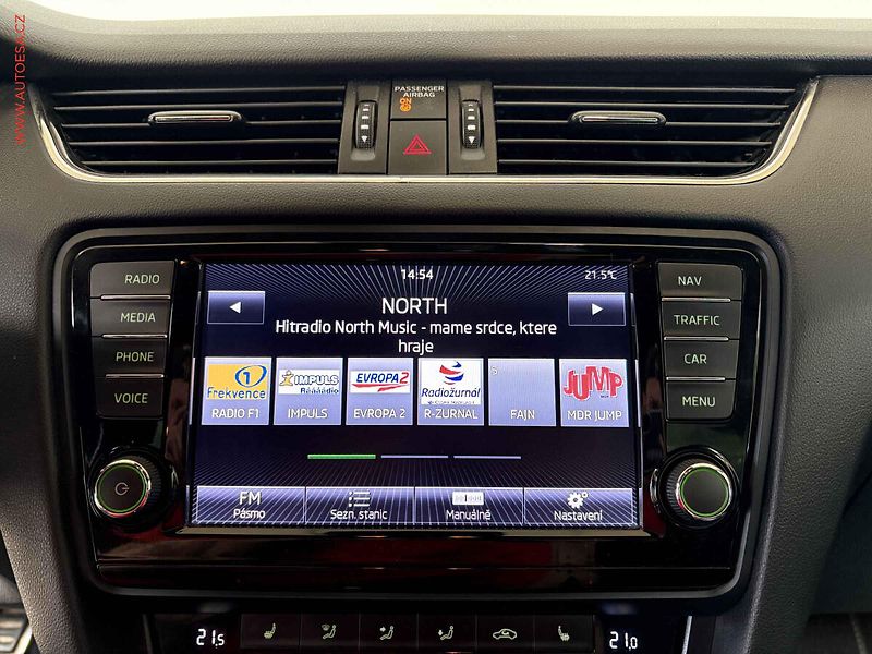 Škoda Octavia (2013) 2.0TDI, Navi, bixen - fotka 13 z 16