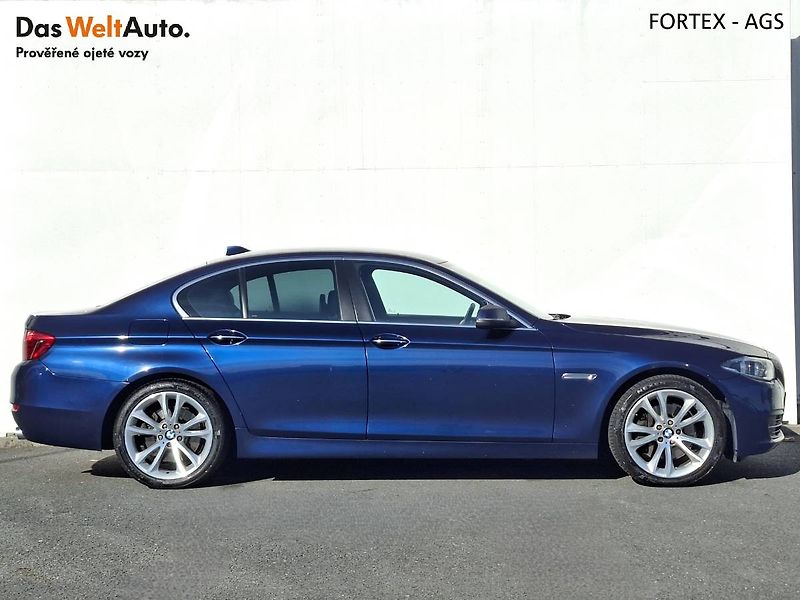 BMW Řada 5 (2015) 535D XDRIVE,230kW - fotka 6 z 33