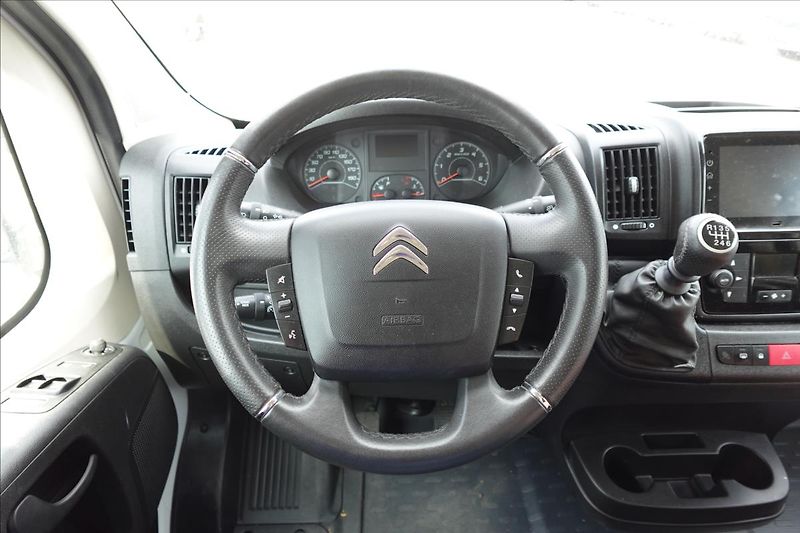 Citroën Jumper 2,2 HDi  L5H3 KLIMA - fotka 23 z 37