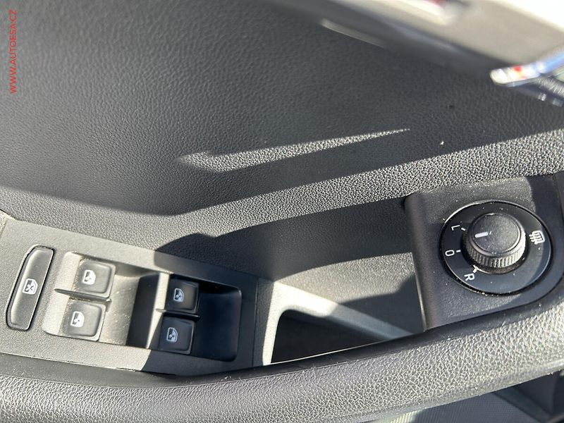 Škoda Octavia (2019) 2.0 TDI, ČR, Style - fotka 9 z 14