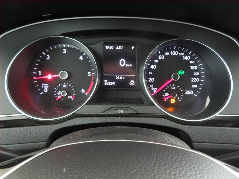 Volkswagen Passat (2016) Comfortline 2.0 TDI, Automat - fotka 11 z 22