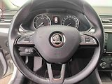 Škoda Superb (2016) 1.6 TDi, Style, DSG, bixen - náhled 18