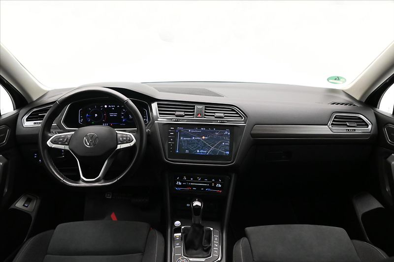 Volkswagen Tiguan Allspace 2,0 TDI 147 kW DSG Elegance 4M - fotka 15 z 34