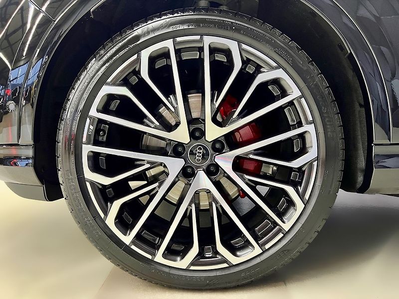 Audi Q7 50TDI QUATTRO S-LINE, EL.TAŽNÉ - fotka 8 z 33