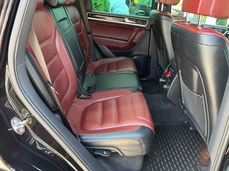Volkswagen Touareg (2011) 3.0 TDi Bi-Xenon,NAVI, DPH - fotka 18 z 30