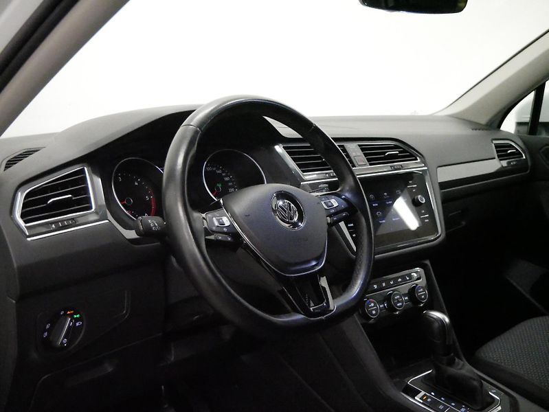 Volkswagen Tiguan Allspace - fotka 14 z 35