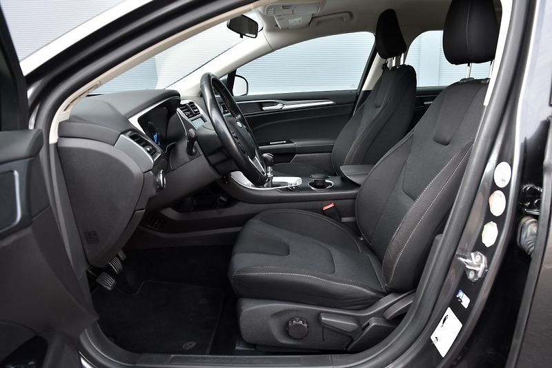 Ford Mondeo 2.0 TDCi 6st,NAV,KLIMA,TEMP,TZ - fotka 8 z 49