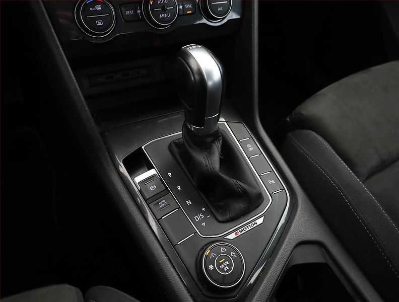 Volkswagen Tiguan (2019) Comfortline 2.0 TDI, 4X4 - fotka 11 z 19