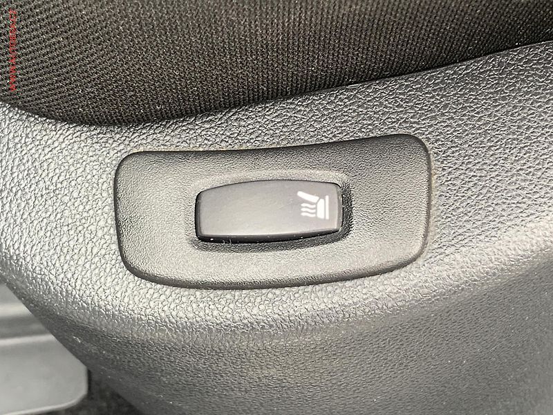 Renault Clio (2019) 0.9TCe, AC, výhřev sed - fotka 20 z 22