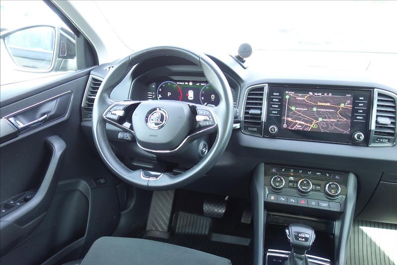 Škoda Karoq 2,0 TDi,ČR,4x4,PANORAMA,STYLE. - fotka 22 z 50