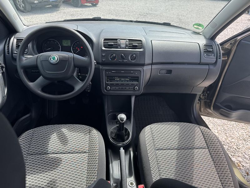 Škoda Roomster (2012) 1.2TSi(77KW)PLNÝ SERVIS - fotka 17 z 34