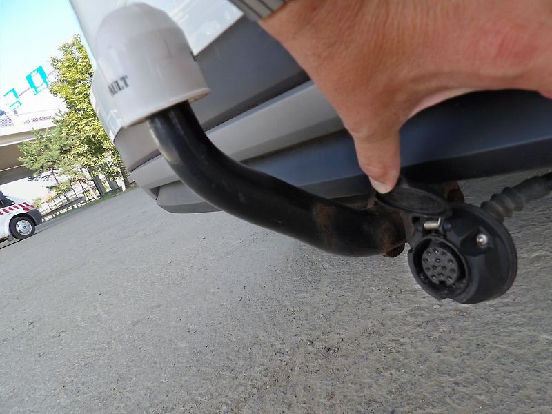 Renault Grand Scénic 1.7dCi Navi 7 míst Tažné - fotka 28 z 31