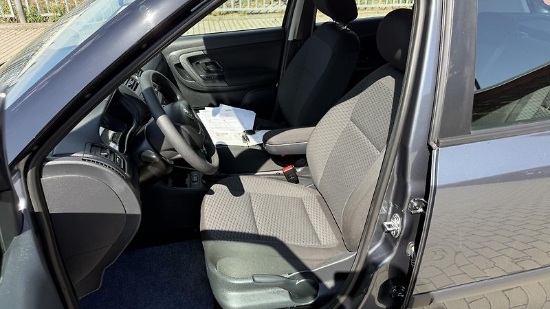 Škoda Fabia 1.2TSi*77kW*DSG*AUTOMAT*SPORT* - fotka 17 z 30