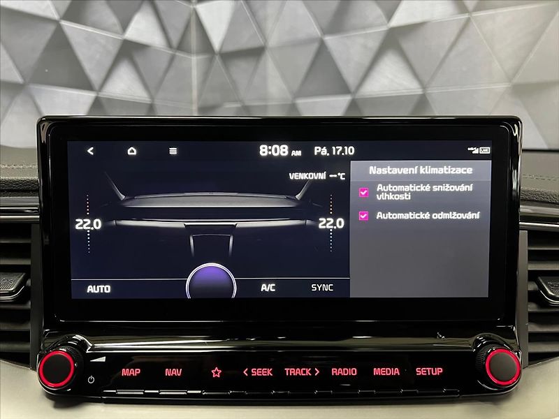 Kia Ceed 1.6 CRDi 100 KW 7DCT EXCLUSIVE - fotka 16 z 24