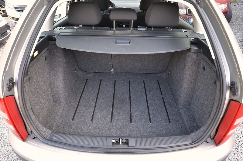 Škoda Fabia (2007) // REZERVOVÁNO //  - fotka 11 z 32