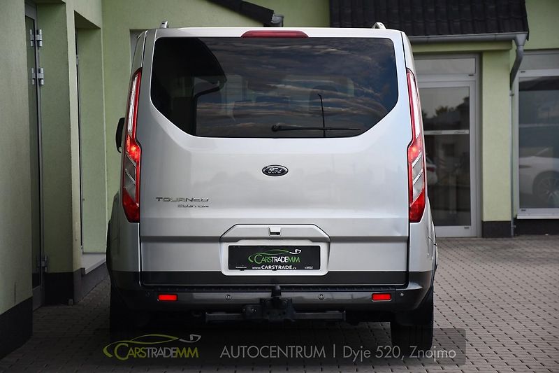 Ford Tourneo Custom 2.0EcoBlue 8MÍST ACTIVE ZÁRUKA - fotka 4 z 50
