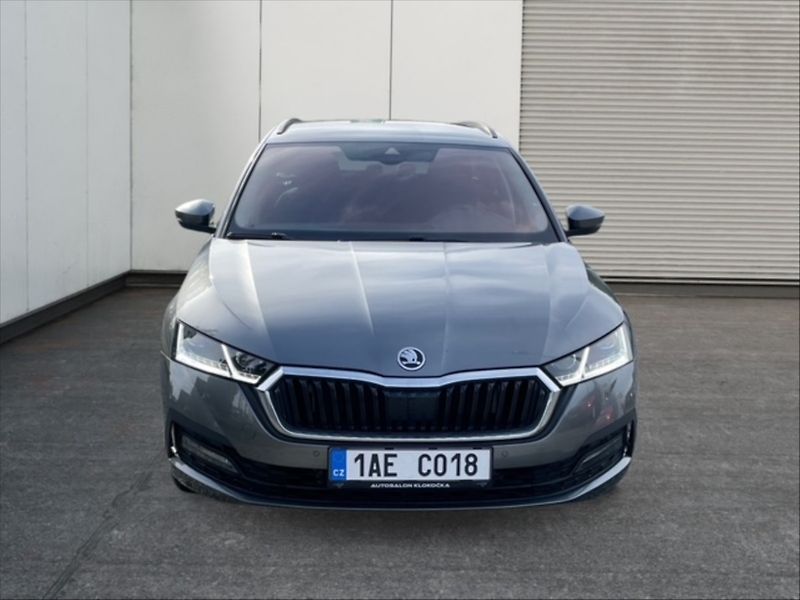 Škoda Octavia 2,0 TDI Fresh - fotka 2 z 11