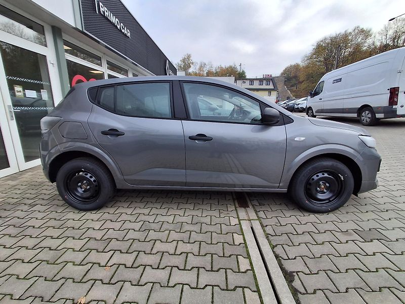 Dacia Sandero (2026) Essential Tce 100 - fotka 4 z 30
