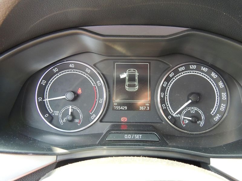Škoda Scala (2022) 1.5TSi,110kw,AMB+,ČR,1.majitel - fotka 18 z 43