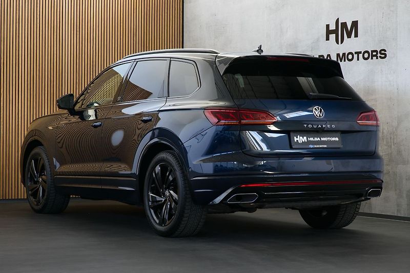 Volkswagen Touareg 3.0TDI 210kW R-Line Edition 20 - fotka 2 z 46