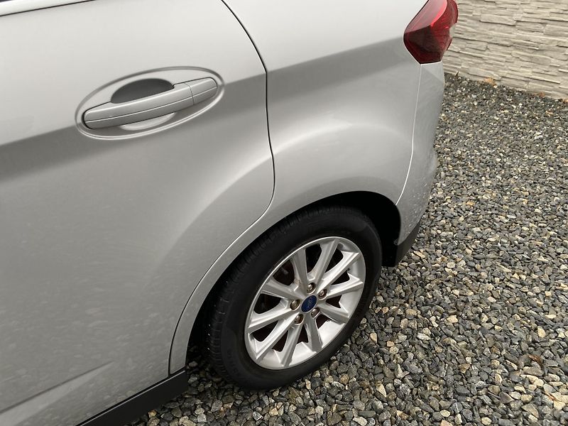 Ford C-MAX 1.5TDC-i 120PS NEW MODEL NAVI! - fotka 31 z 155