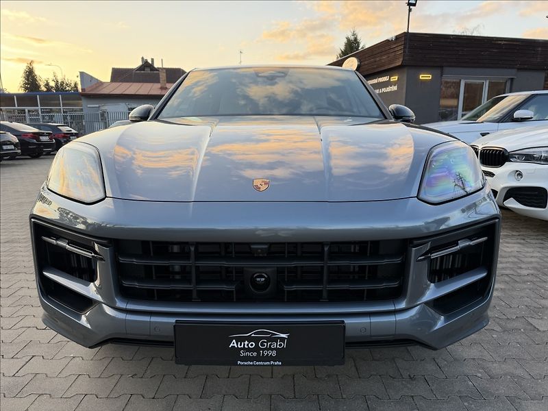 Porsche Cayenne E3 II Coupe Black Edition - fotka 2 z 37