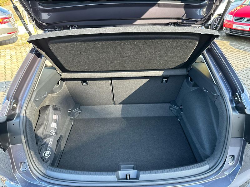 Volkswagen Taigo People 1,0 TSI 85 kW  7DSG - fotka 17 z 20