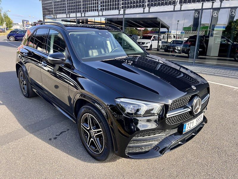 Mercedes-Benz GLE (2021) 350 d 4MATIC SUV - fotka 29 z 30