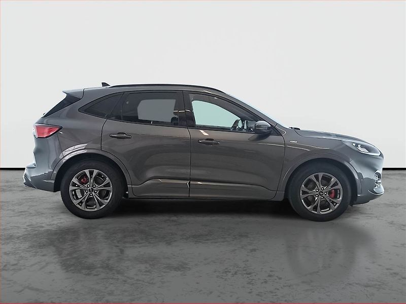 Ford Kuga (2023) ST-Line X 1.5 EcoBoost - fotka 6 z 23