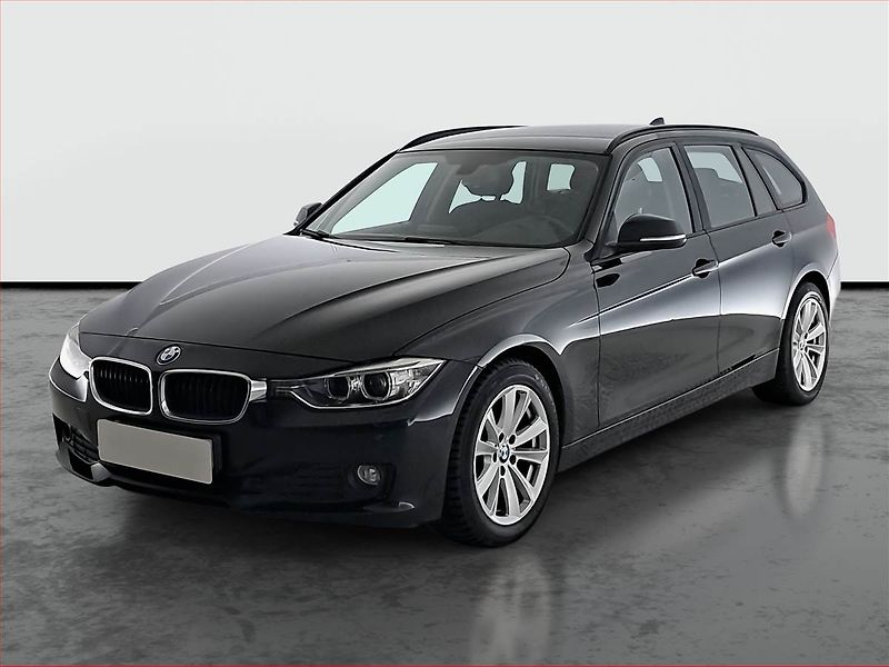 BMW Řada 3 (2013) 318 d, Xenony, Tempomat - fotka 2 z 20