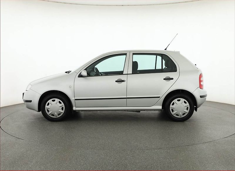 Škoda Fabia (2004) 1.2 12V, nová STK, CZ doklady - fotka 3 z 13