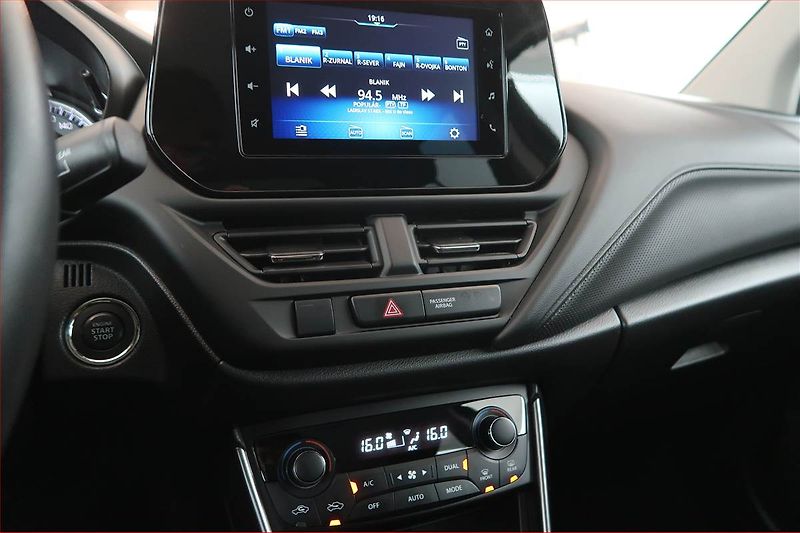 Suzuki SX4 S-Cross (2023) 1.4 BoosterJet - fotka 12 z 15