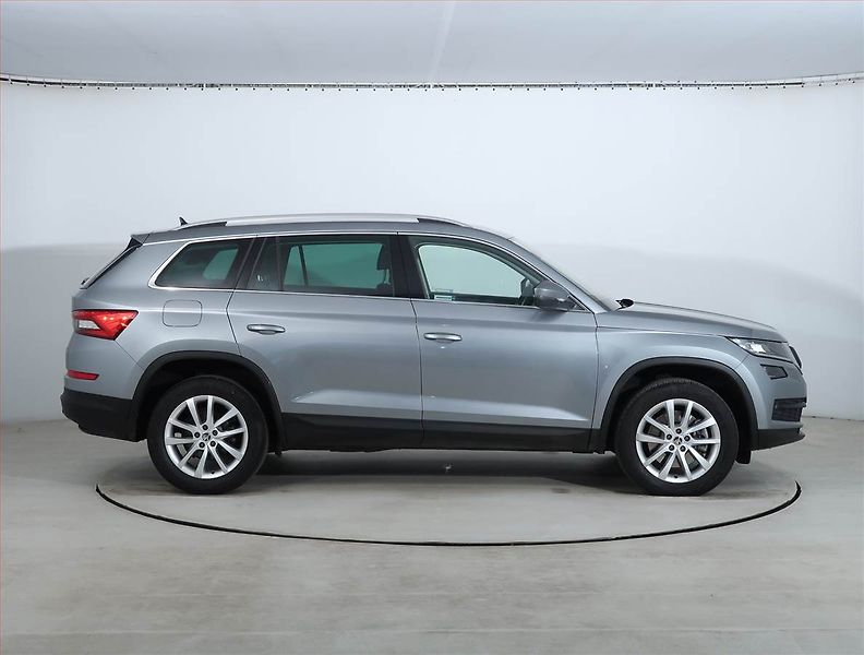 Škoda Kodiaq (2021) Style Plus 2.0 TDI 4x4 - fotka 6 z 25