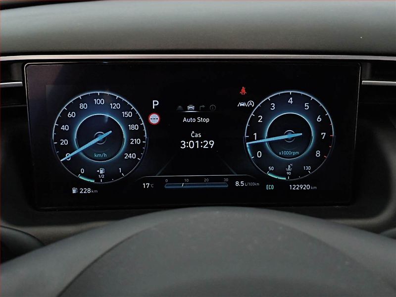 Hyundai Tucson (2023) Premium 1.6 T-GDI 48V MHEV - fotka 11 z 20